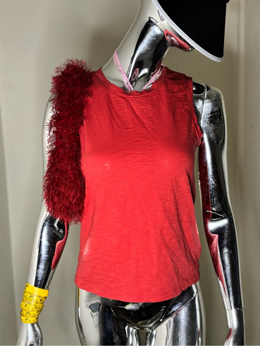 GAP Red Crewneck Sleeveless Tank Top